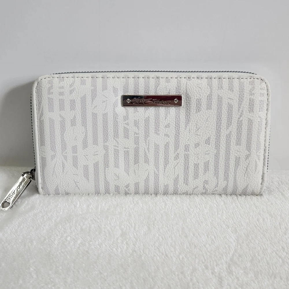 BETSEY Johnson Gray White Striped Floral Flower Box Wallet Clutch